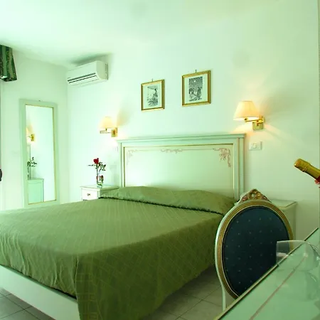 Oasi Hotel